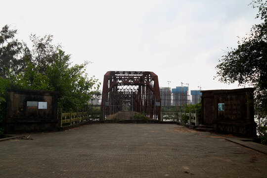 海口南渡江老铁桥