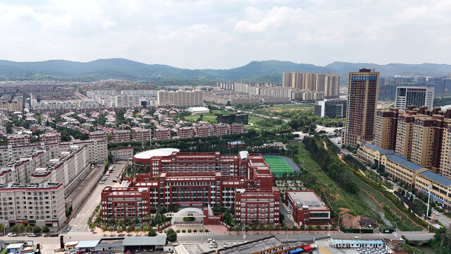 曲靖师范学院附属小学