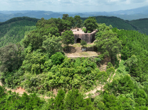 宝盖山镇思炮台