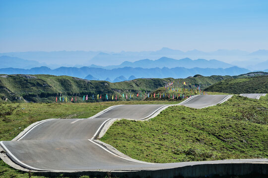 阿西里西大草原波浪路