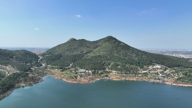 青岛城阳铁骑山