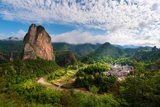 楠溪江石桅岩