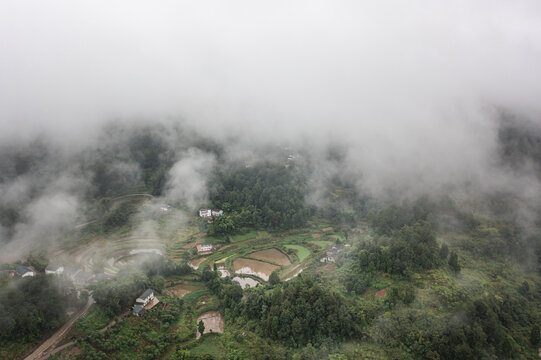 重庆山村云雾航拍自然风光