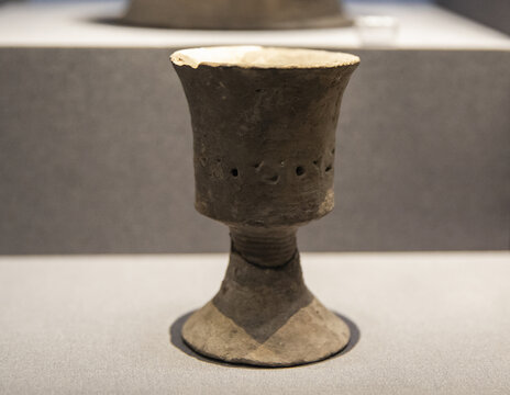 新石器时代崧泽文化陶杯