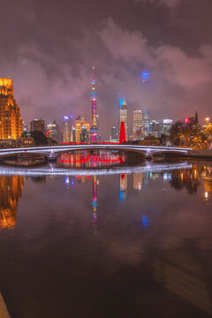 上海苏州河畔城市风景