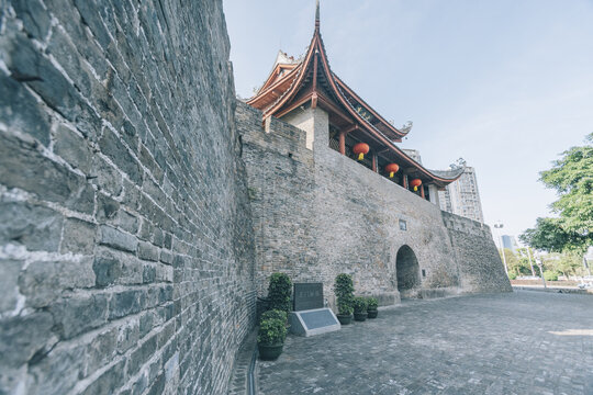 中国广西柳州明代城墙东门城楼