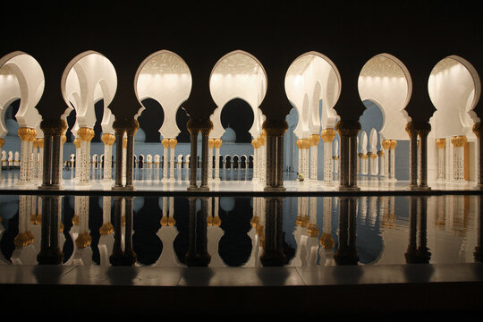 阿布扎比谢赫扎伊德清真寺夜景