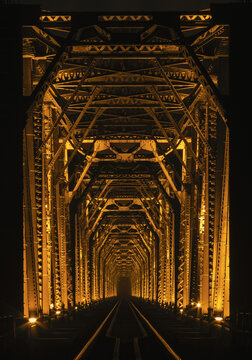 广西柳州铁桥夜景