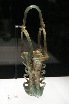 罗马帝国时期玻璃提手二连瓶