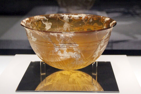 阿契美尼德王朝玻璃碗