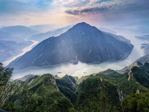 三峡之巅