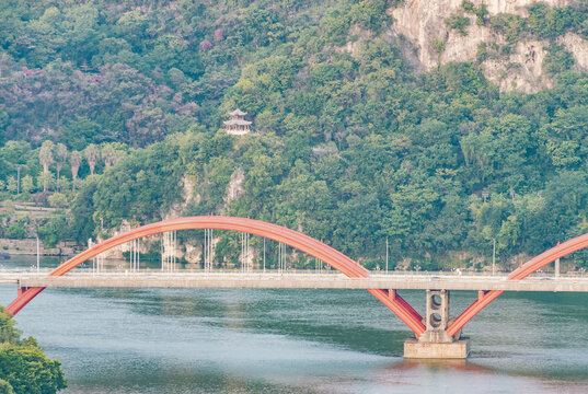 广西柳州文惠桥与东台山