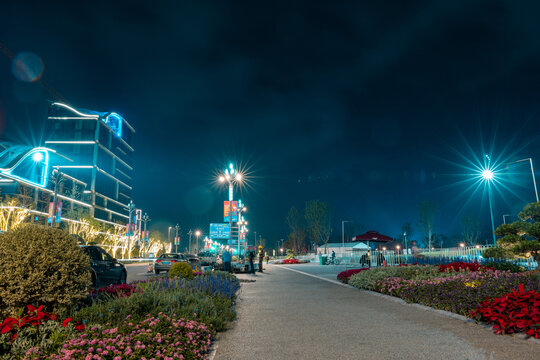 菁蓉湖街景夜景