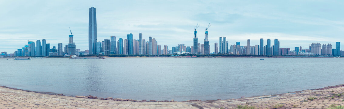 武汉汉口江滩都市风景