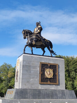 成吉思汗公园骑马雕像