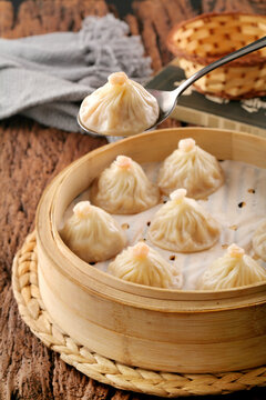 小笼包
