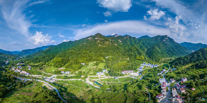 金寨县花石乡大湾村