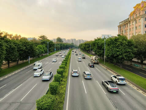 广深公路深圳段局部景观