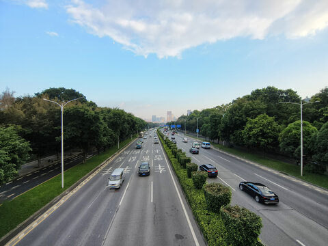 广深公路深圳段局部景观