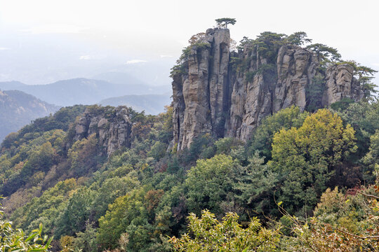 蒙山鹰窝峰