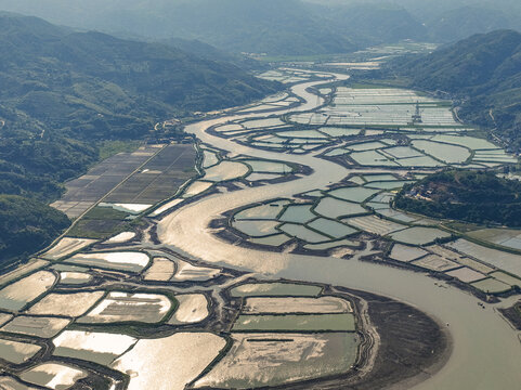 航拍福建霞浦虎屿岛滩涂养殖