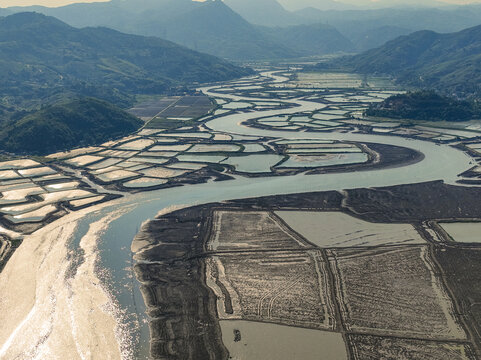 航拍福建霞浦虎屿岛滩涂养殖