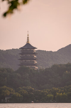 杭州雷峰塔雷峰夕照