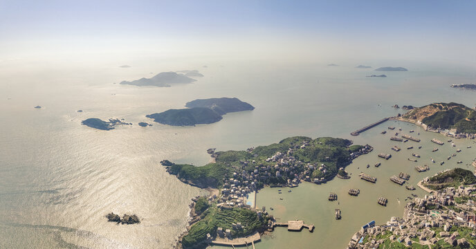 航拍浙江温州石塘半岛海平面