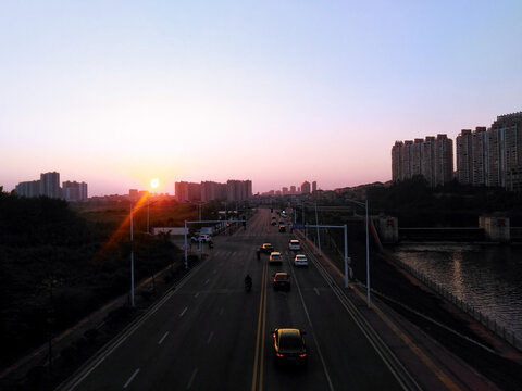 城市日落