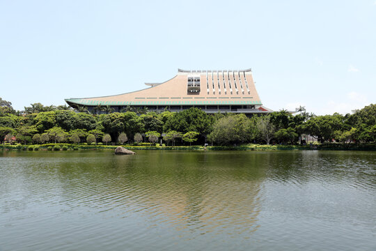 厦门大学