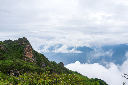 四川汉源轿顶山