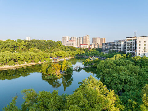 航拍湖南省衡阳市岳屏公园