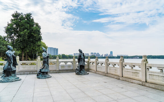 苏州市吴中区石湖景区四贤游湖