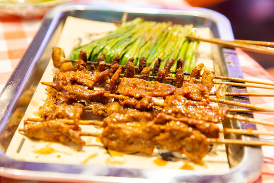 玉林美食烤牛肉串