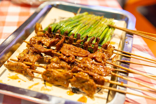 玉林美食烤牛肉串