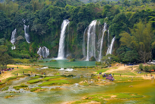 瀑布风景