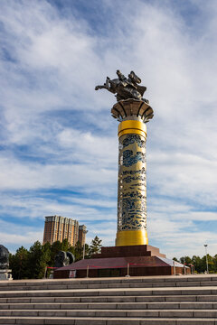 海拉尔成吉思汗广场