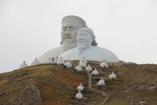 内蒙古成吉思汗可汗山