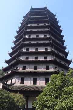 杭州城市建筑六和塔
