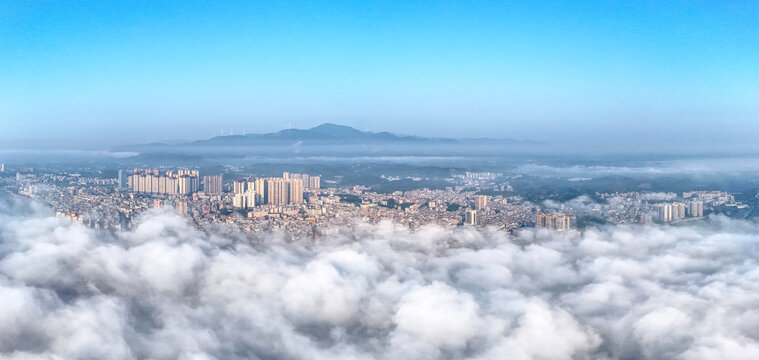 容县城区云海