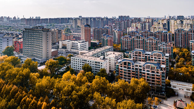 秋季的中国长春市城区风景