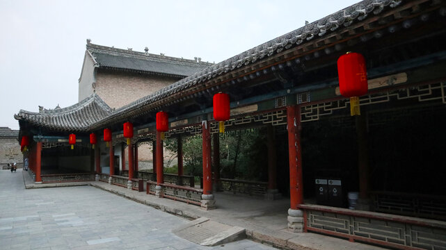 山西万荣县李家大院