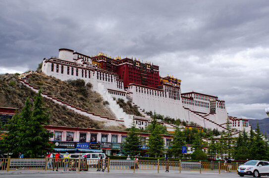 西藏旅游拉萨风光布达拉宫