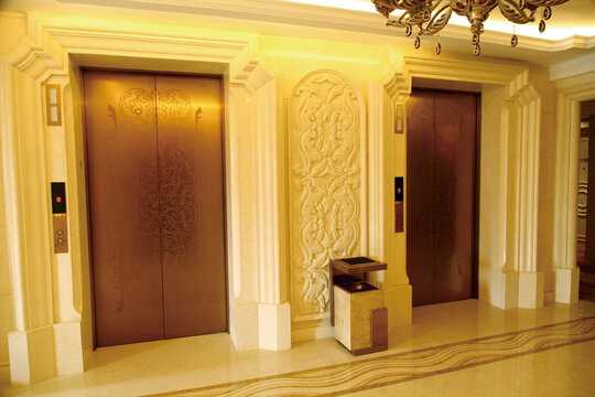 酒店电梯口电梯间石材室内装饰