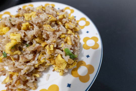 鸡蛋炒饭