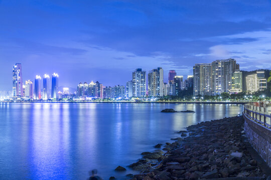 珠海拱北口岸澳门夜景