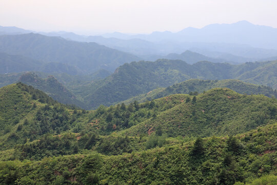 群山