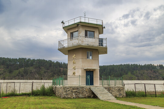 漠河北红村