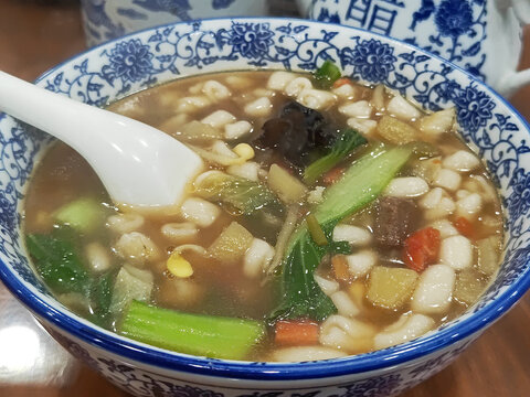 烩麻食