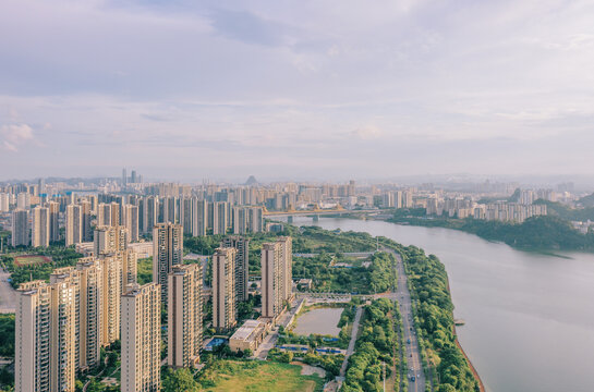 广西柳州环江滨水大道